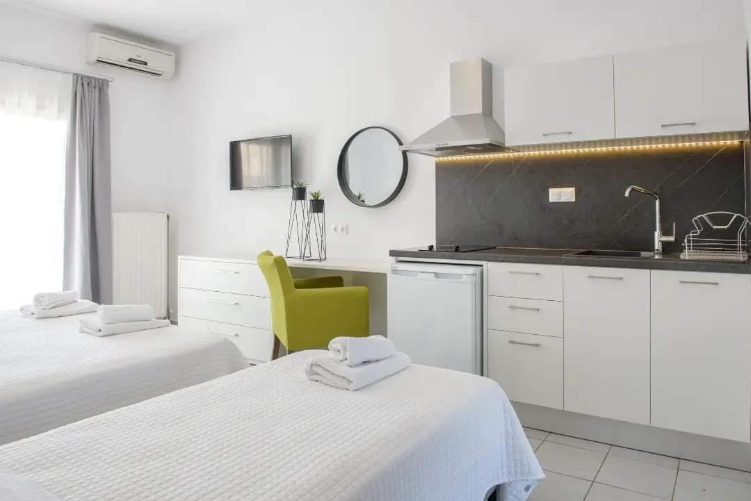 Hotel Papanikolaou Ierissos Extérieur photo