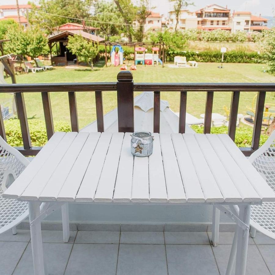 Hotel Papanikolaou Ierissos Extérieur photo